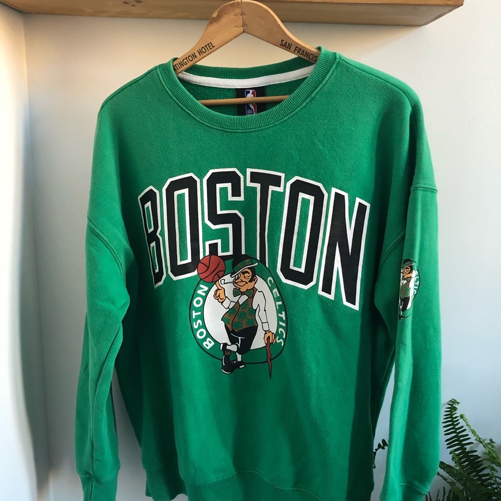 Boston Celtics NBA Crewneck Sweatshirt M